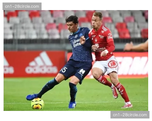 法国边路双爆点登贝莱奥利塞，考验阿根廷老化防线移动能力